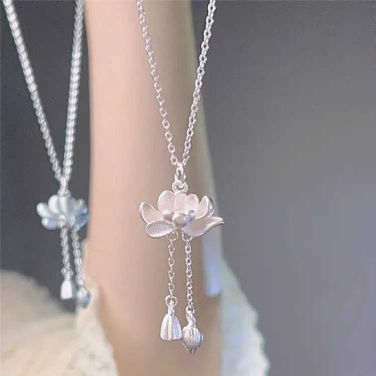 Lotus Tassel Necklace Womens New Popular Good Luck Lotus Pendant New Chinese Style Niche XJ250717