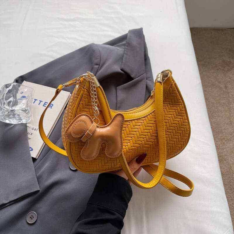 Women's 2025 Summer New Versatile Crossbody Dumpling Simple Woven Single Shoulder Underarm Bag for Women