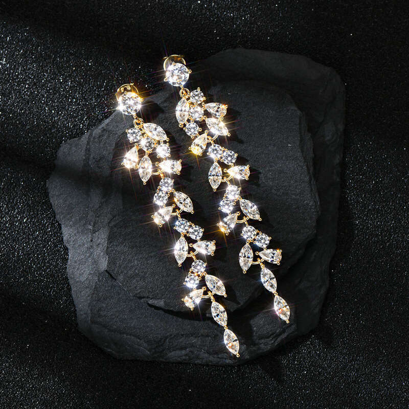 Internet Celebrity Light Ultra Shiny Tassel S Pure Sier Niche Fresh Versatile Zircon Earrings 255