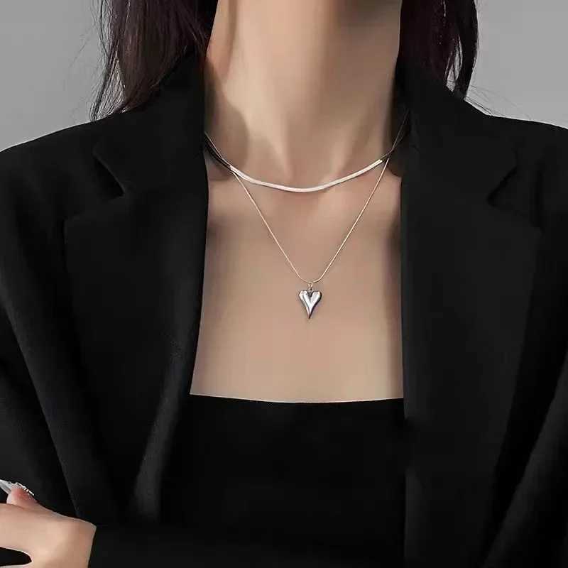 LATS Double Layered Love Heart Pendant Necklace for Women Silver Color Simple Neck Chain Choker Fashion Jewelry Birthday Gifts XJ250717