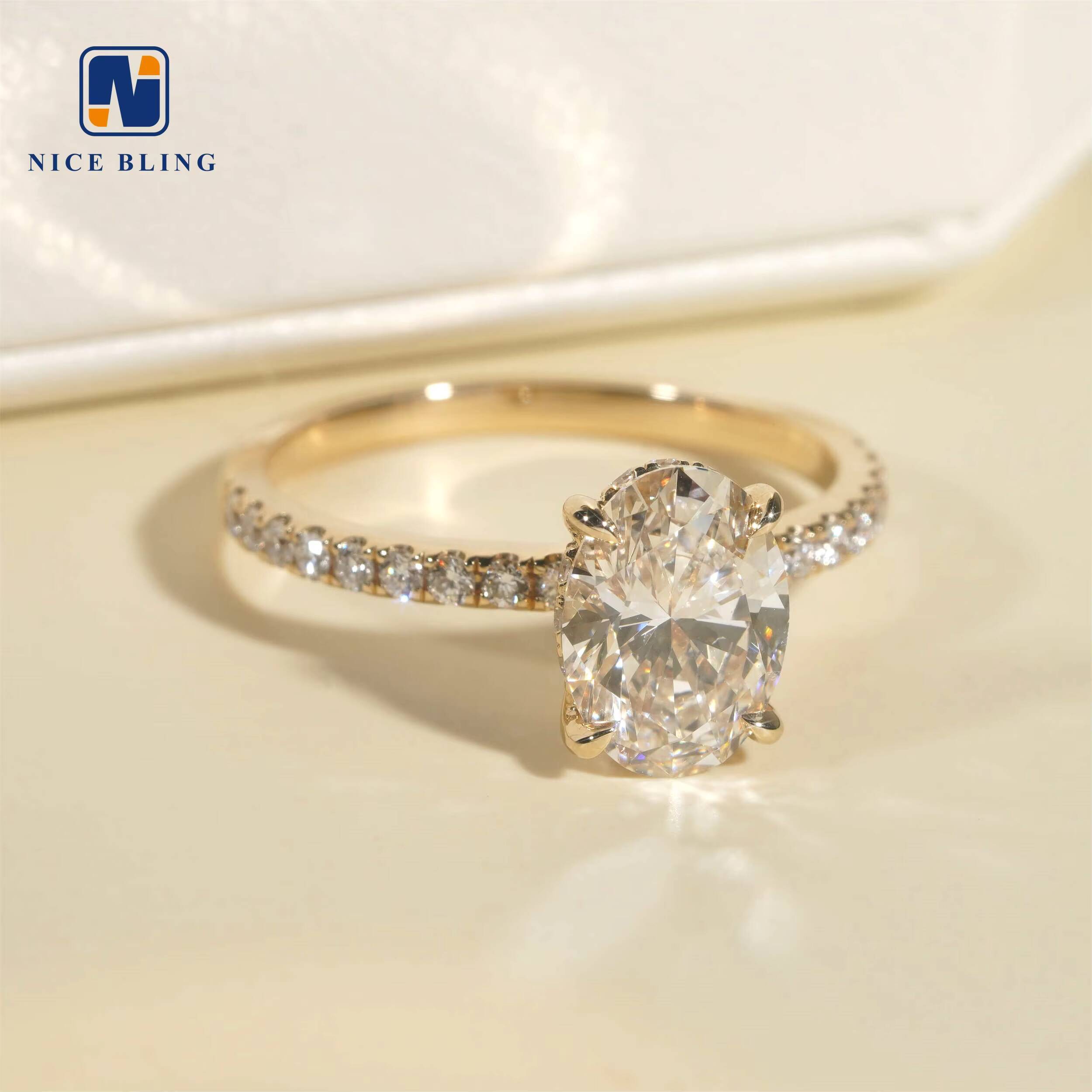 14K Yellow Gold Jewelry Lab Diamond Oval Cut G Color VVS2 Solid Gold Diamond Ladies Sparkling Wedding Rings With IGI Certificate