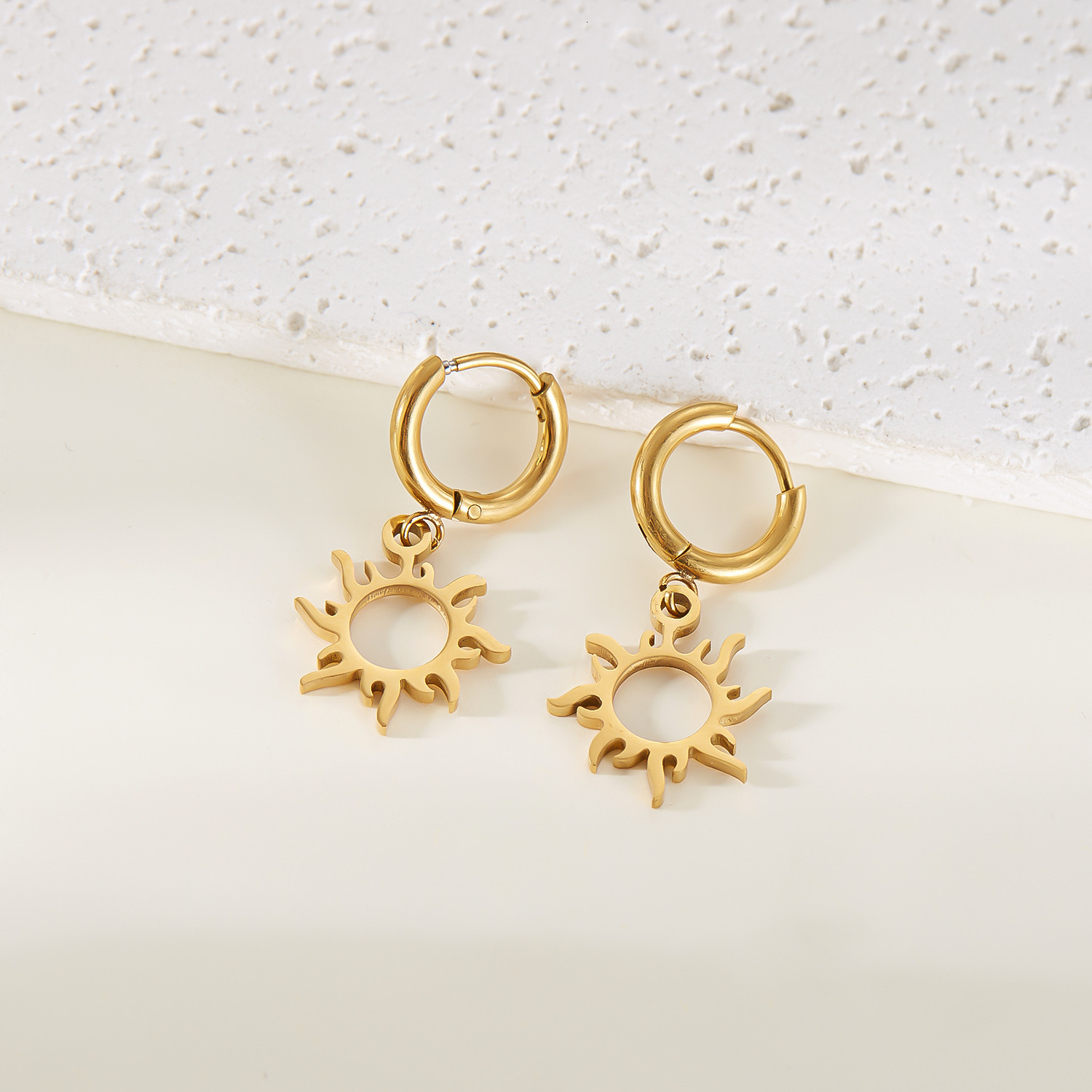 Hot New Planet Moon Stainless Steel Double Layer Necklace fashion Plated 18K Gold Female Geometric Stud Earrings