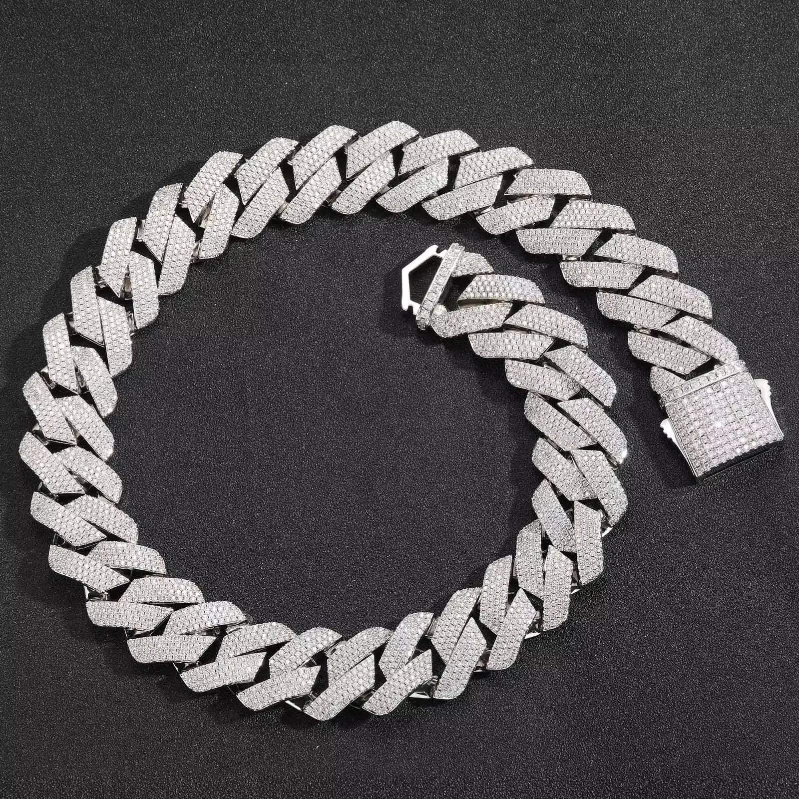 Luxury 925 Sterling Cuban Curb Chain Accessory Featuring Dazzling VS+ Cut Moissanites