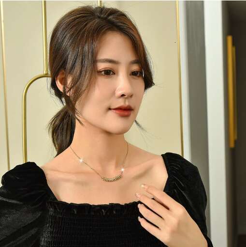 High Edition Classic Design Cubic Zirconia Rivet Clash Love Necklace Pendant Women Girls 316L Titanium Steel Wedding Jewelry Collares Collier Gold Pla