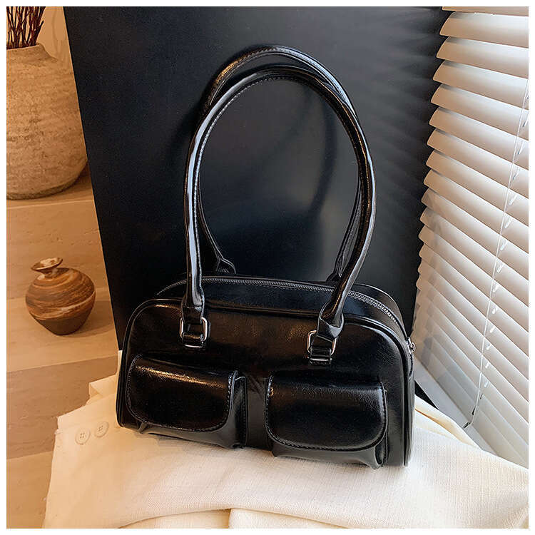 Niche Versatile Boston for Women 2025 New Stylish Underarm Shoulder Large Capacity Commuter Bag