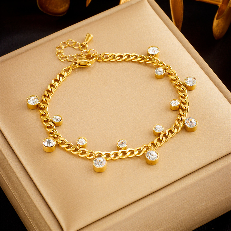 18k Gold Plated Chain Iced Out Stack Bracelet Designer Jewelry Heart Butterfly Tree Charm Bracelets Cuff Fine Jewelry for Women Birthday Wedding Mothe