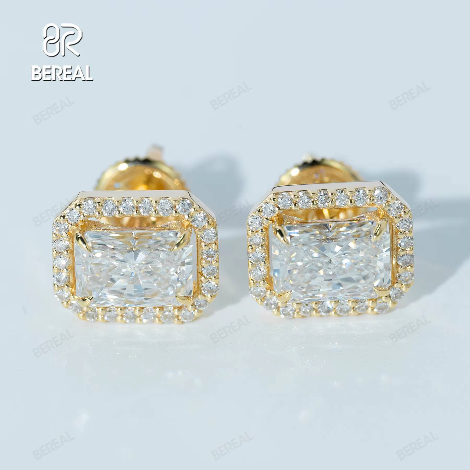 GIA Certified Custom Womens Jewelry Lab Created Diamond Halo Earring Radiant Cut VVS Flower Earrings