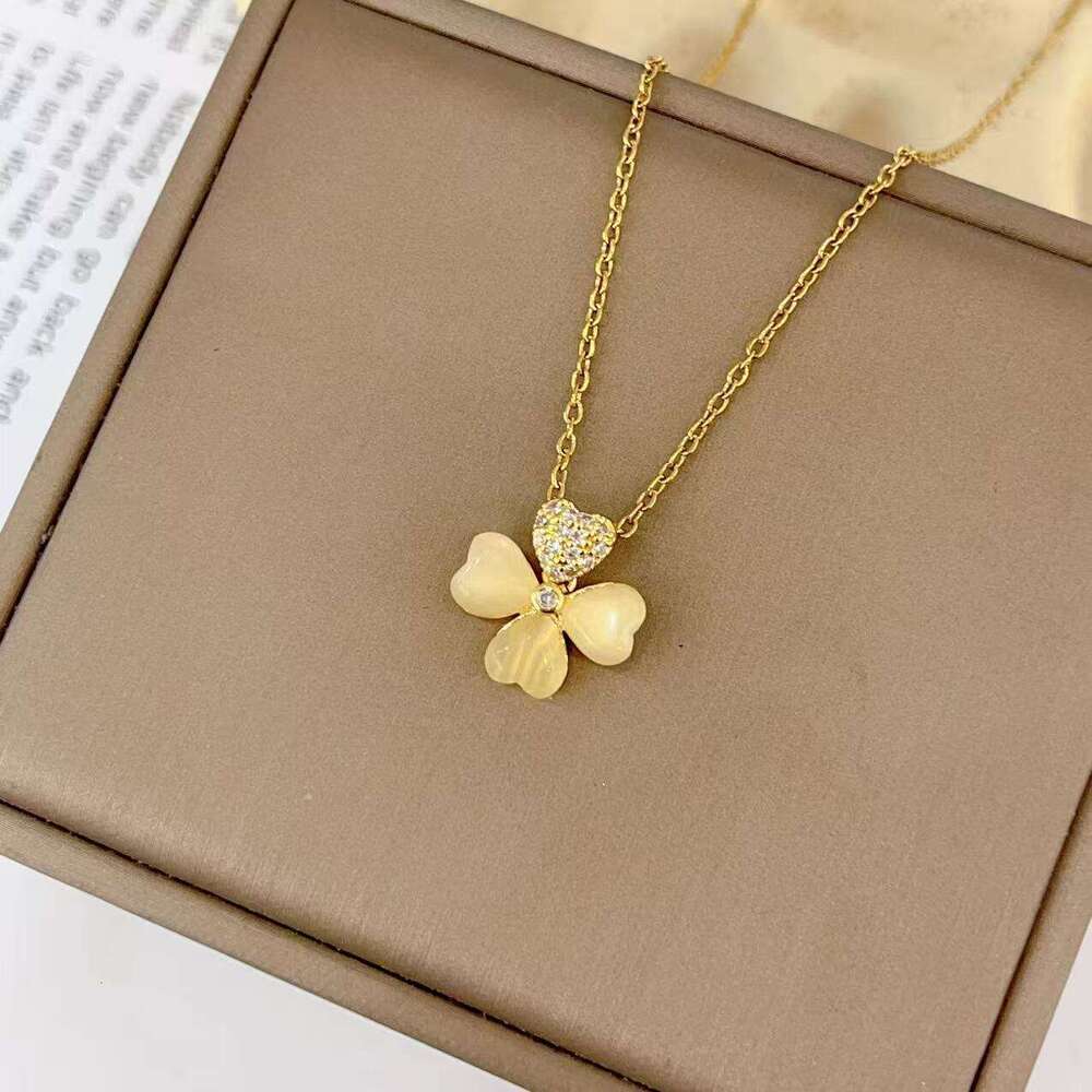 High-End Cat's Eye Stone Four-Leaf Flower Necklace Light Niche New Trendy Collarbone Chain Fashion Simple Choker Decoration 67E