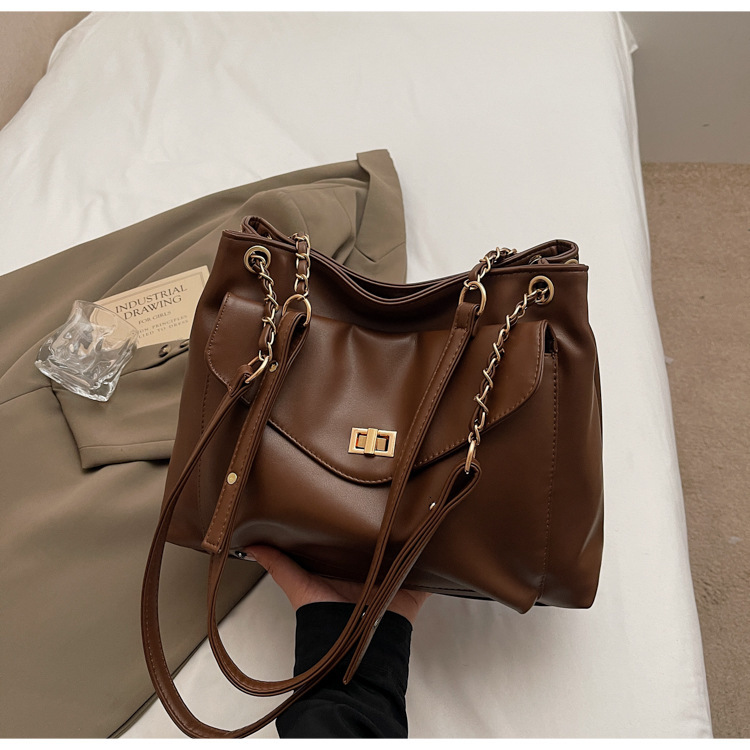 Summer New Women's Single Shoulder Crossbody Bag Summer New Fashion Handbag Large Capacity Commuter Bag Retro Crossbody women's Bag New Desi