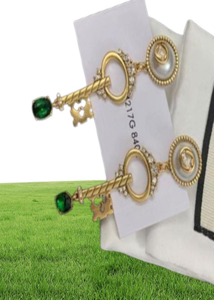 2021 Chic Double Letter Charm Earrings With Gift Box Embossed Stamp Studs Eardrop Dangler For Women Party Anniversary5219778