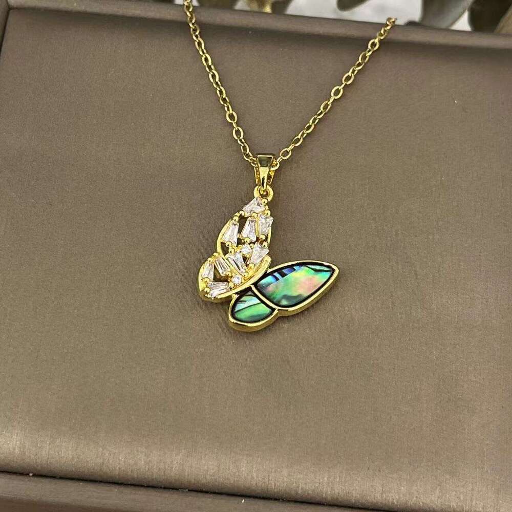 Forest Style Green Zircon Butterfly For Women, Collarbone Chain, Elegant Full Dia Necklace Pendant, Women's Jewelry 081
