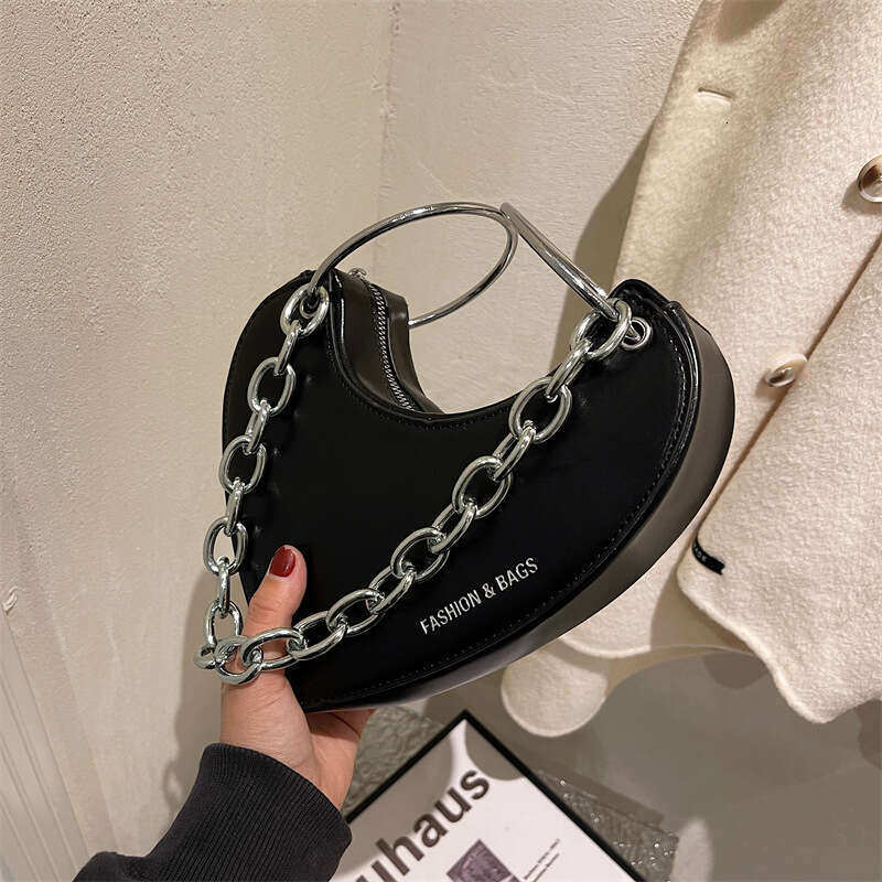 Spring New Trendy Hot-Selling Fashion Underarm Snake Pattern Small Square Personality Chain Cool Girl Heart Bag