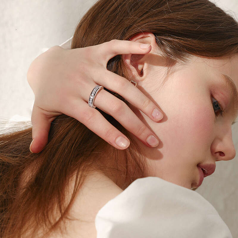 Hearts Eight Arrows Moissanite D Color Fashion Versatile Ins High-End Feel S Sterling Silver Band Ring For Women Ae2