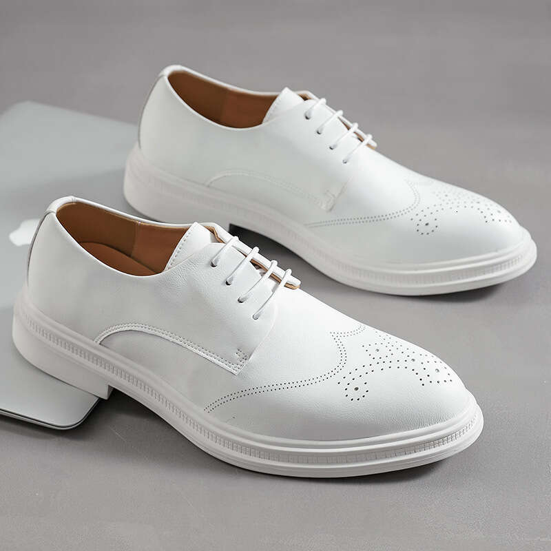 2025 New Spring Brogue Business Large Size Wedding Youth Men's Leather Shoes