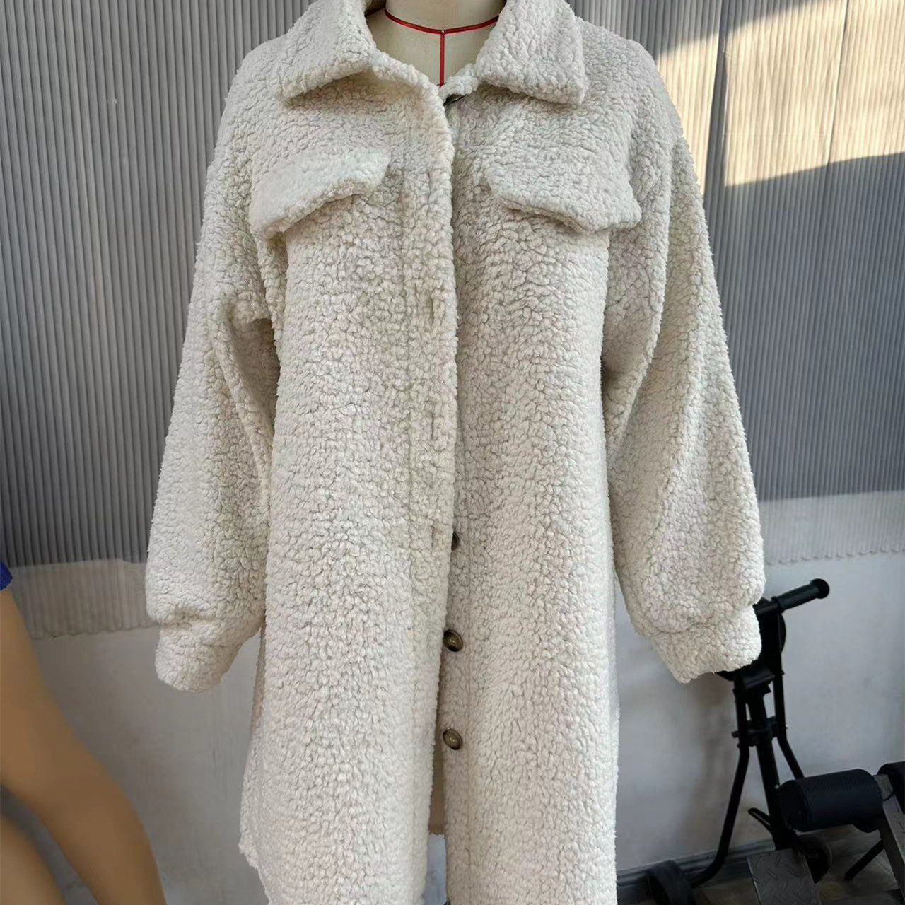 new Free shipping designer coat for women Open button lapel plush coat simple and loose temperament long coat