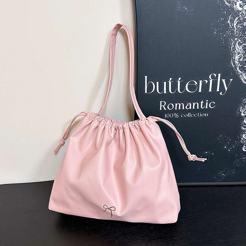 Leather Bag Bucket Bag Tote Bag Drawstring Pleated Bucket Trendy Autumn Winter New Large Capacity Casual Single Shoulder Versatile Tote Bag