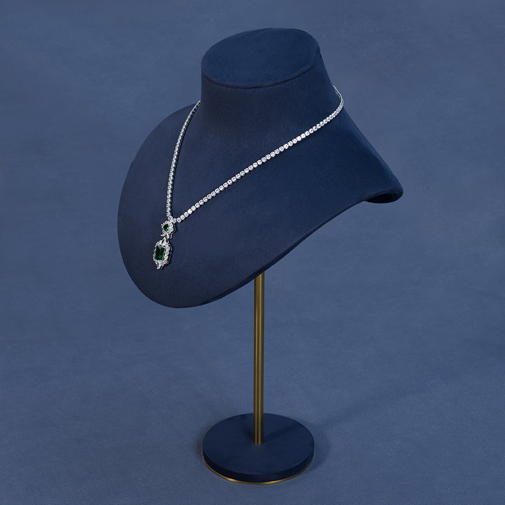 Sophisticated Store Decor: Premium Jewelry Showcase Props with Eye-Catching Design