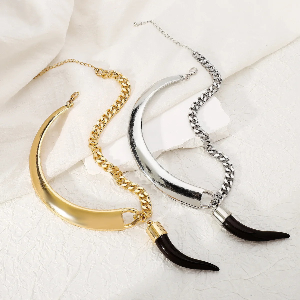Fashion Cool Exaggerated Vintage Hip Hop Punk Personality Metal Necklace for Girls 250716