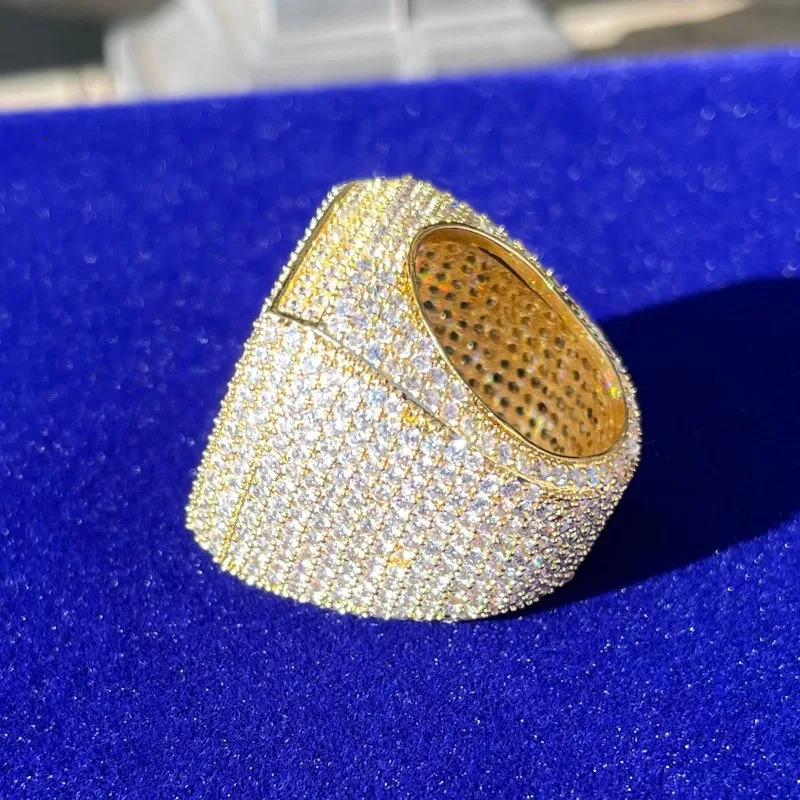 Fashion Mens Gold Color Ring for Party Wedding Full Bling Iced Out Cubic Micro Paved CZ Crystal Hip Hop Rings Jewelry 250716