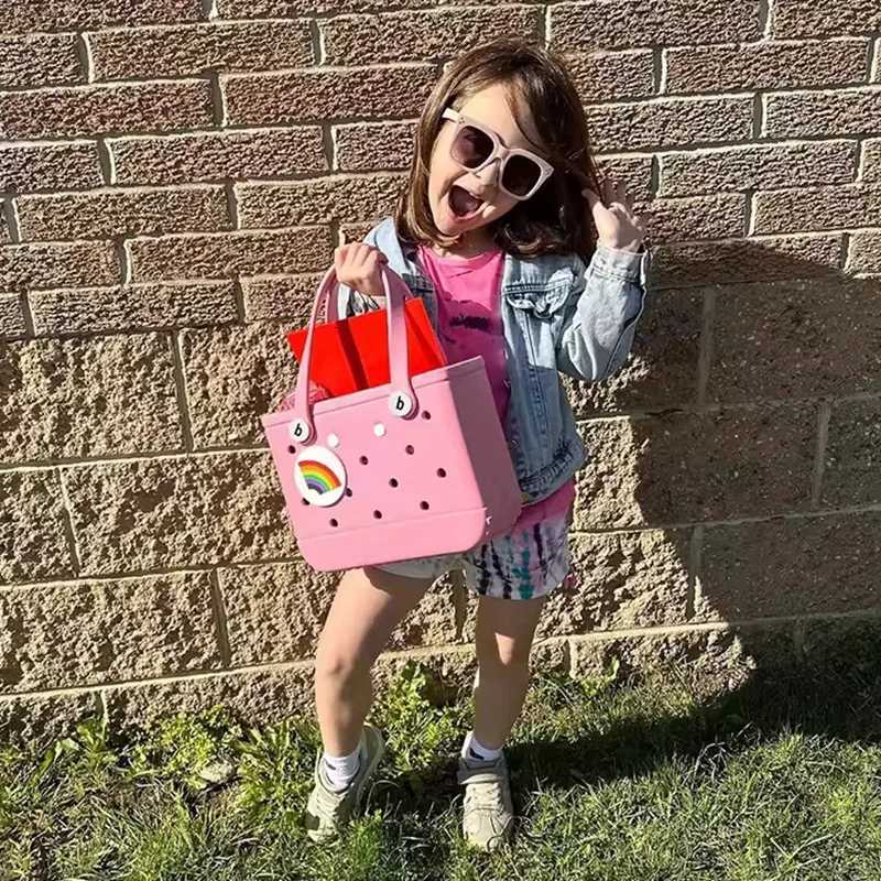 Small Beach Tote Silicone Basket with Sand for WAshable Tip Proof Durable Open Tote Bag for Christmas Gift Z250717