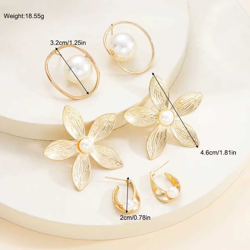 6Pcs Gold Color Floral Pearl Earring Set French Style Vintage Delicate Irregular Stud Earrings Fashion Female Jewelry Gifts 2025 y250715