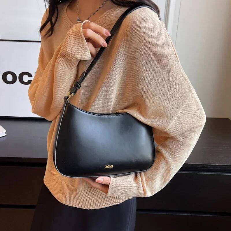 Red Underarm Shoulder Bags For Women 2024 New Texture Leather Crossbody Designer Wedding Bride Handbags Sling Bag