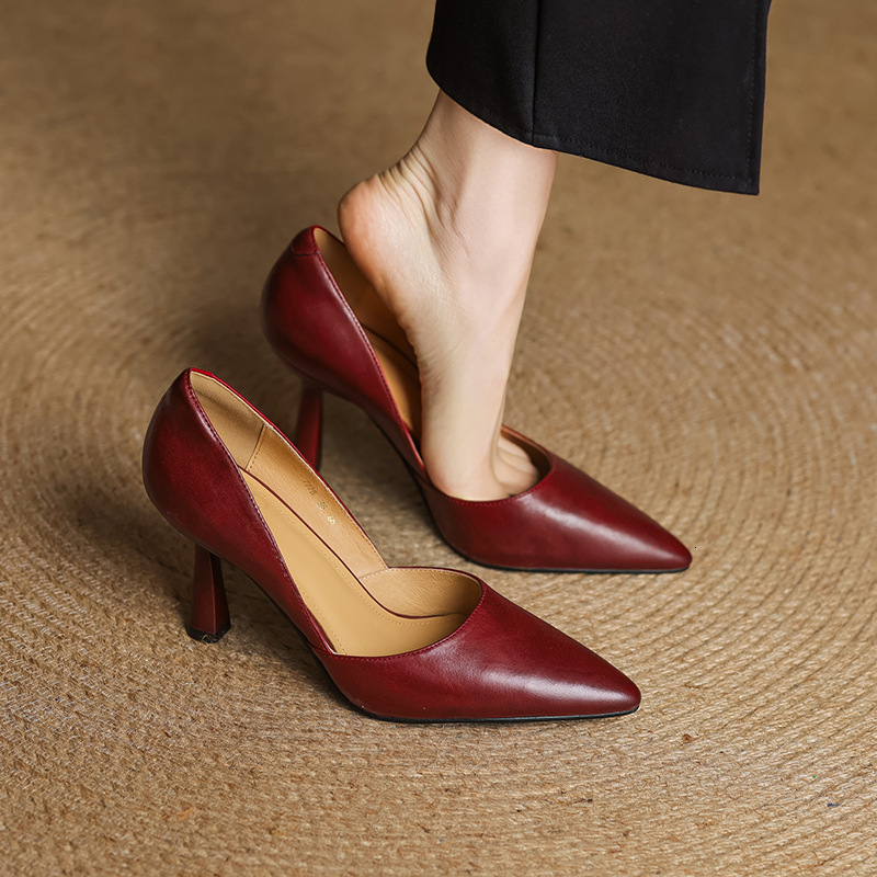 2025 New French Style Cowhide Pointed Toe Stiletto High Heels Women Spring Side Open Commuting Shallow Mouth Off-White Professional Single Shoes ddmys