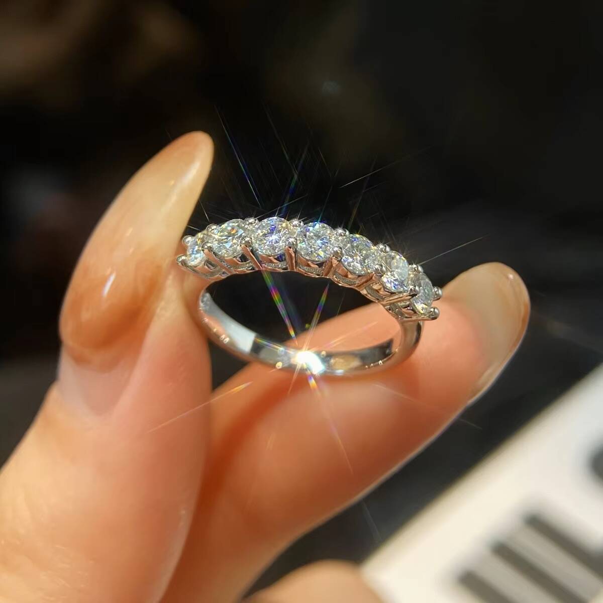 Eternity Radiant Cut Diamond Wedding Engagement Gra Womens Luxury Marriage Round Gold Cuban Moissanite Ring