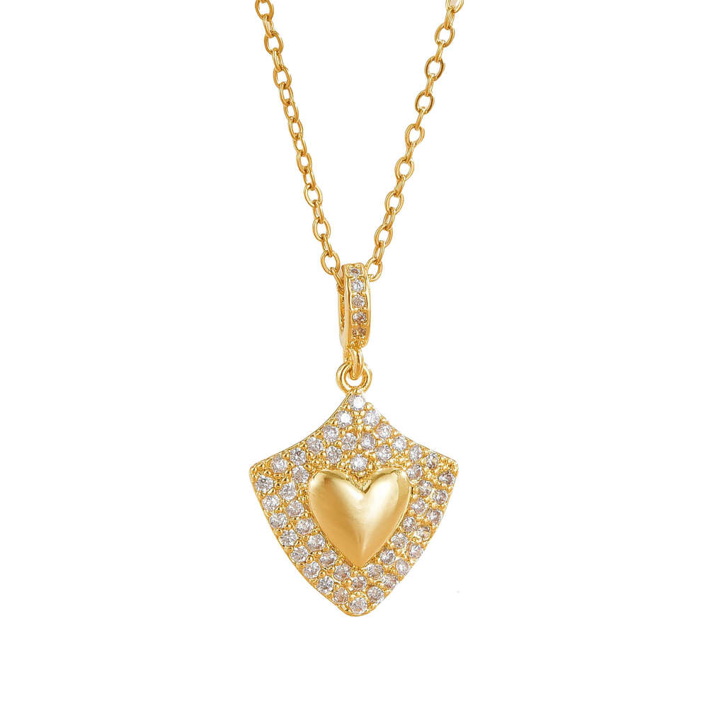 New Heart-Shaped Pentagram Peach Heart Two-Tone Electroplated Zircon Pendant Necklace For Women Light Clavicle Chain 484