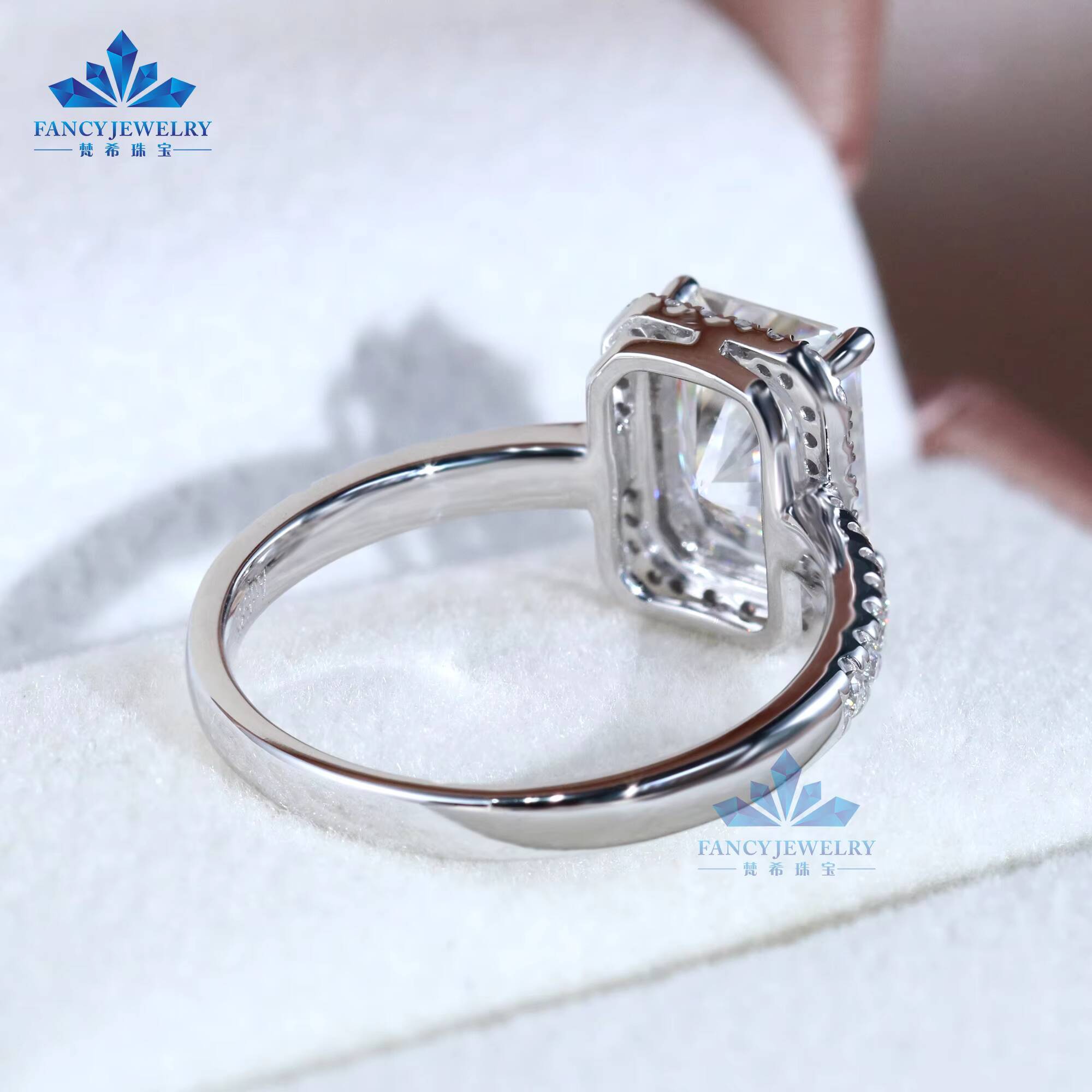 14K 18K Solid White Gold Radiant Moissanite Engagement Halo Rings for Women and Men 2CT Radiant Cut 6x8mm for Anniversaries