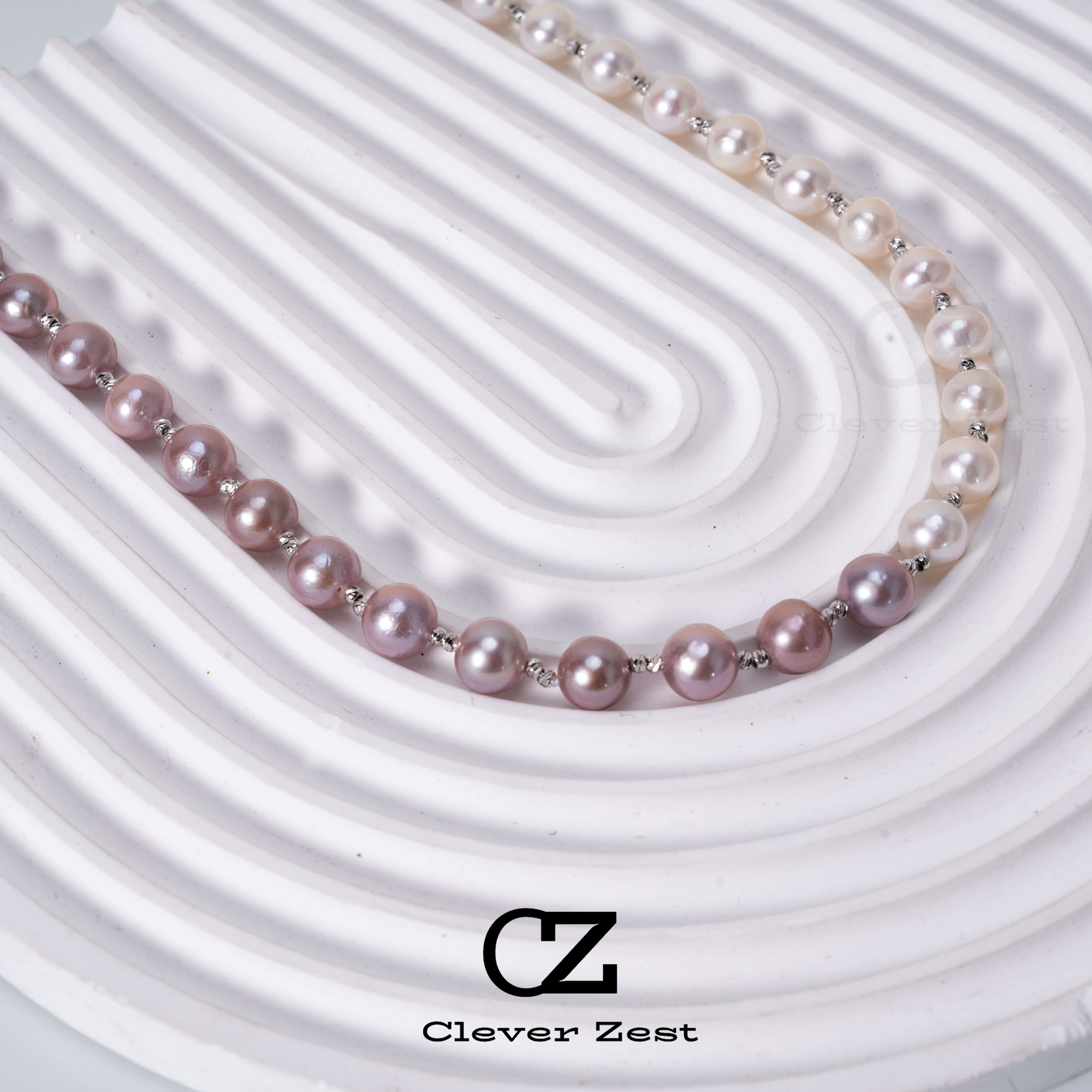 Designer Necklace Natural Freshwater Nucleated Pearls Two-Tone Design Necklace with Strong Lights