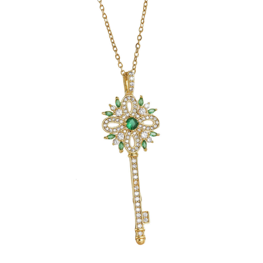 Creative Key Necklace For Women, Flower Gold Titanium Steel Clavicle Chain, Niche High-End Full Zircon Pendant 3C5