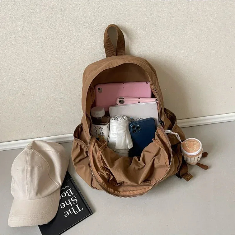 Casual Backpack Women Large Capacity Fashion Junior High School Student Pleat Schoolbag Cloth Bag Korean Travel Backpack 250714