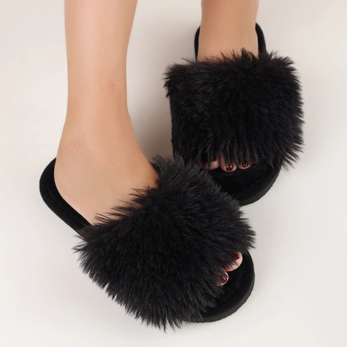 Sexy Fur Slippers Womens Home Light Flip Flops Spring Autumn Open Toe Plush Carpet Flat Shoes Winter Outdoor Slides 250716
