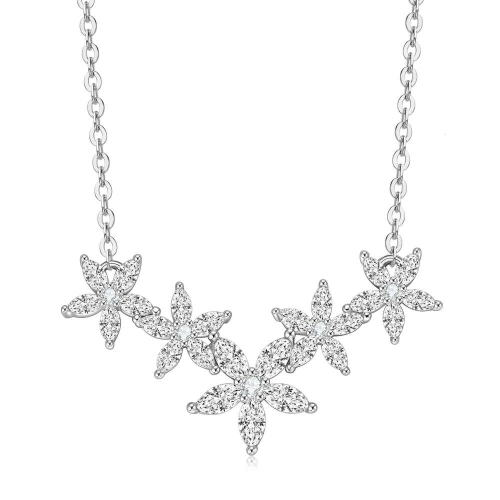 Irregular Moissanite Flower Necklace Fresh High-End Feel S Pure Sier Five Flowers Blooming Pendant New Style 22C