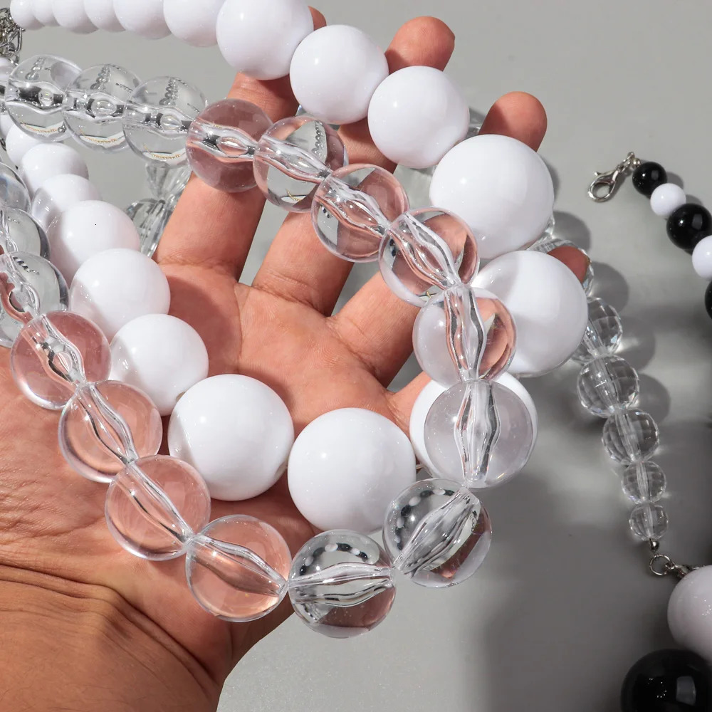 Transparent Acrylic Big Ball Beads Choker Necklace for Women Men Trend Chunky Round Statement Necklace Fashion Jewelry Gift 250716