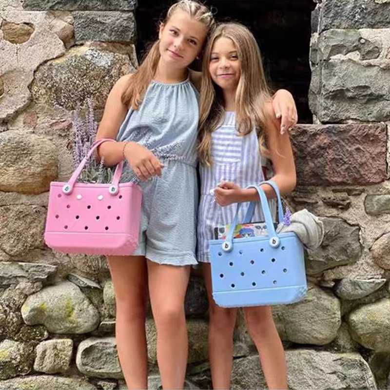 Small Beach Tote Silicone Basket with Sand for WAshable Tip Proof Durable Open Tote Bag for Christmas Gift Z250717