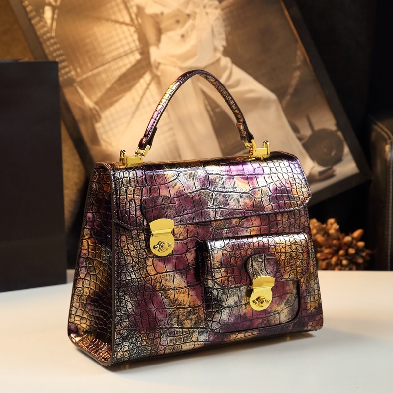 Women's Crocodile Pattern Matte Leather Handbag Free Shipping Designer Luxury New Briefcase Shoulder Crossbody Bag Casual Makeup Bag