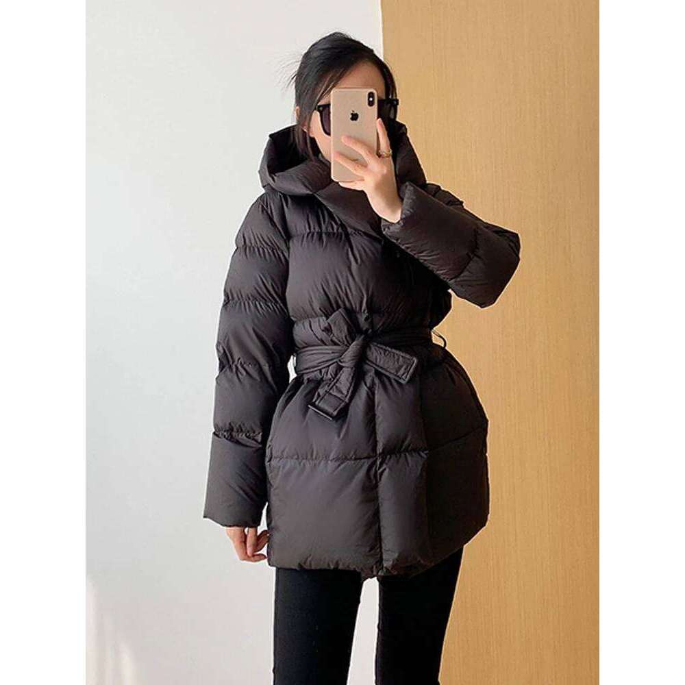 2025 Winter Women's Down Jackets Ultra Light Warm Cusual Coat Female Puffer Jacket With Belt Plus Size Hooded Short Parka MDNG