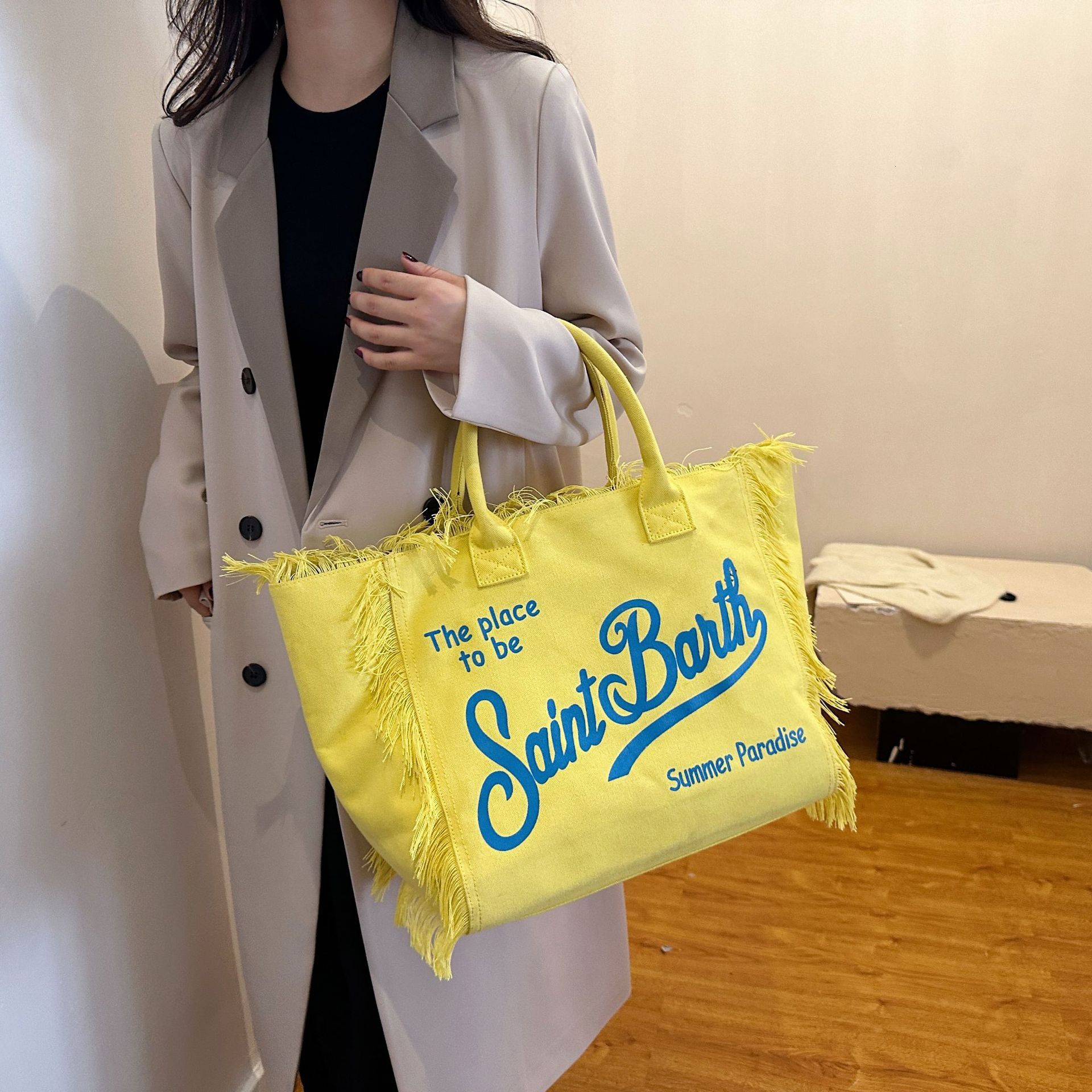 Women's Letter Printed Casual Bag Free Shipping Designer Luxury Tassel Canvas Bag Solid Color Large Capacity Commuting Shoulder Bag Handbag Shopp