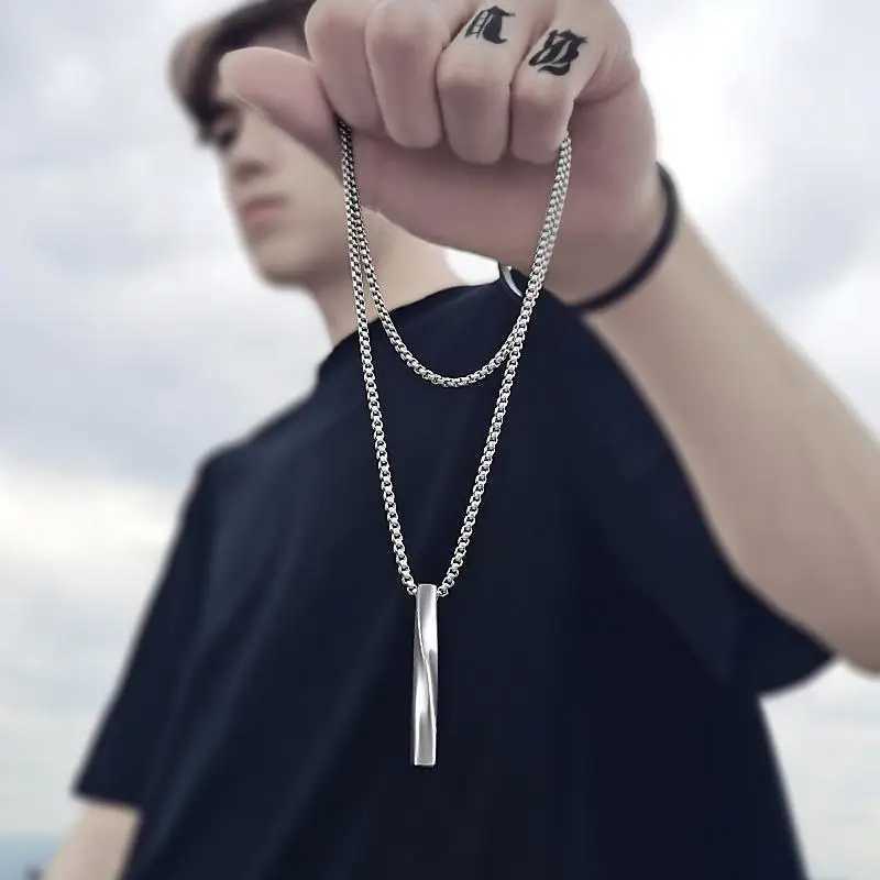 2023 Fashion New Black Rectangle Pendant Necklace Mens Collar Trendy Simple Stainless Steel Chain Mens Necklace Jewelry Gift XJ250717