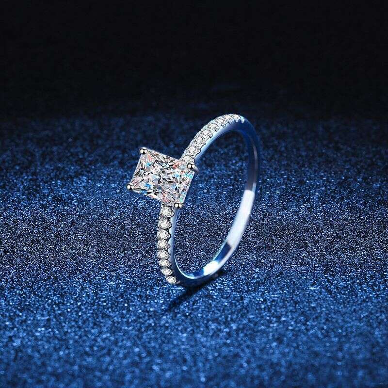 S Pure Silver Four-Prong Emerald Radiant Cut Band Wedding Moissanite Diamond Ring for Women 2b0