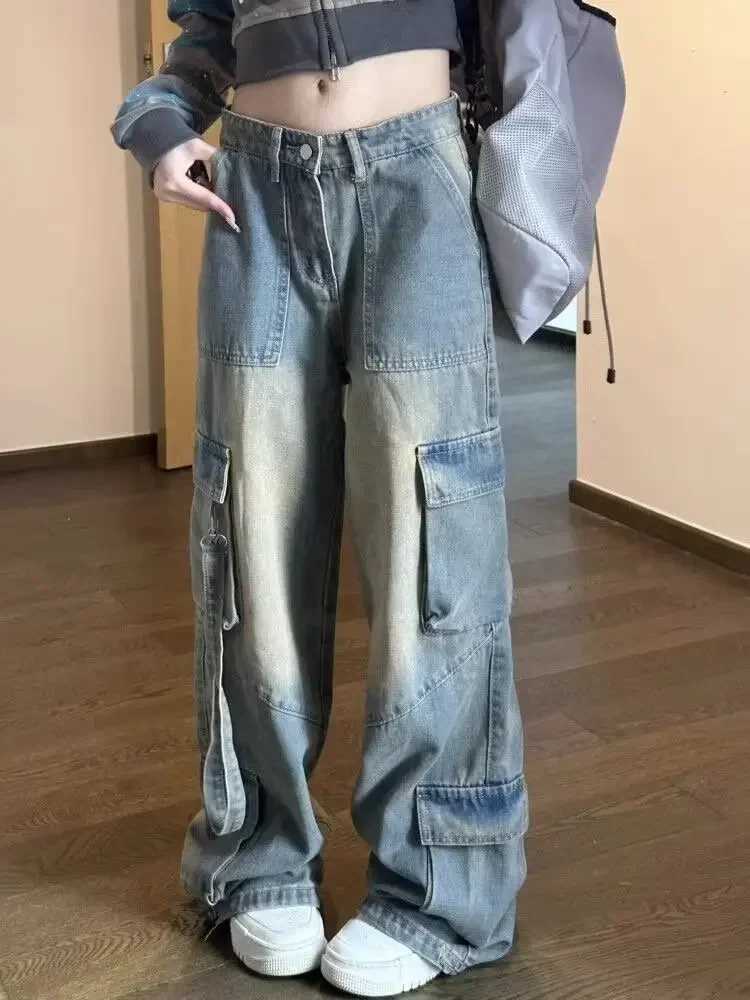 Female Jeans with Spliced Pockets Cargo Pants Washed Denim High Waist Full Length Loose Solid Basics Patchwork Distressed Jeans R250716