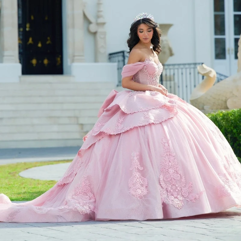 Pink Quinceanera Dresses Ball Gown Off The Shoulder Applique Lace Beading Crystal Bow Tull Sweet 16 Dress Vestidos 15 De Anos