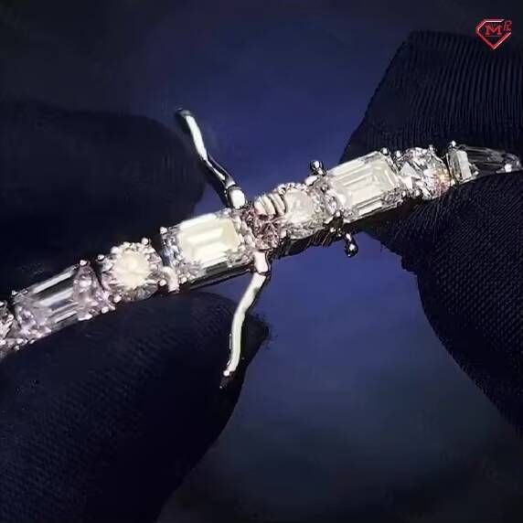 Hiphop Tennis Chain 925 Sterling Silver White Gold Plated Round and Baguette Cut VVS Moissanite Tennis Chain