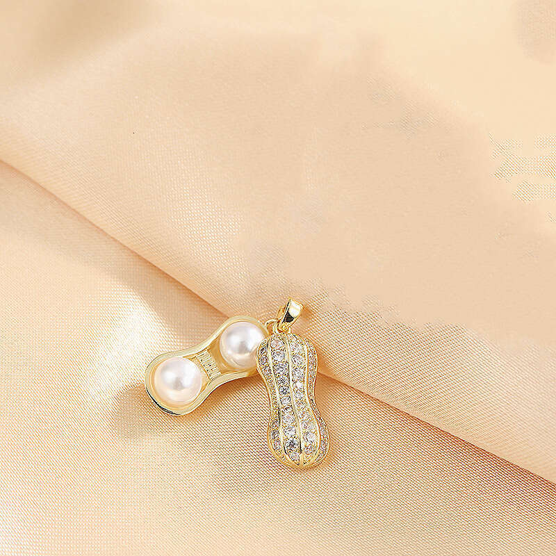 Live Broadcast Luxurious Full Zircon Agate Open And Close Peanut Necklace For Women, Light Niche Design Titanium Steel Pendant Jewelry 00E