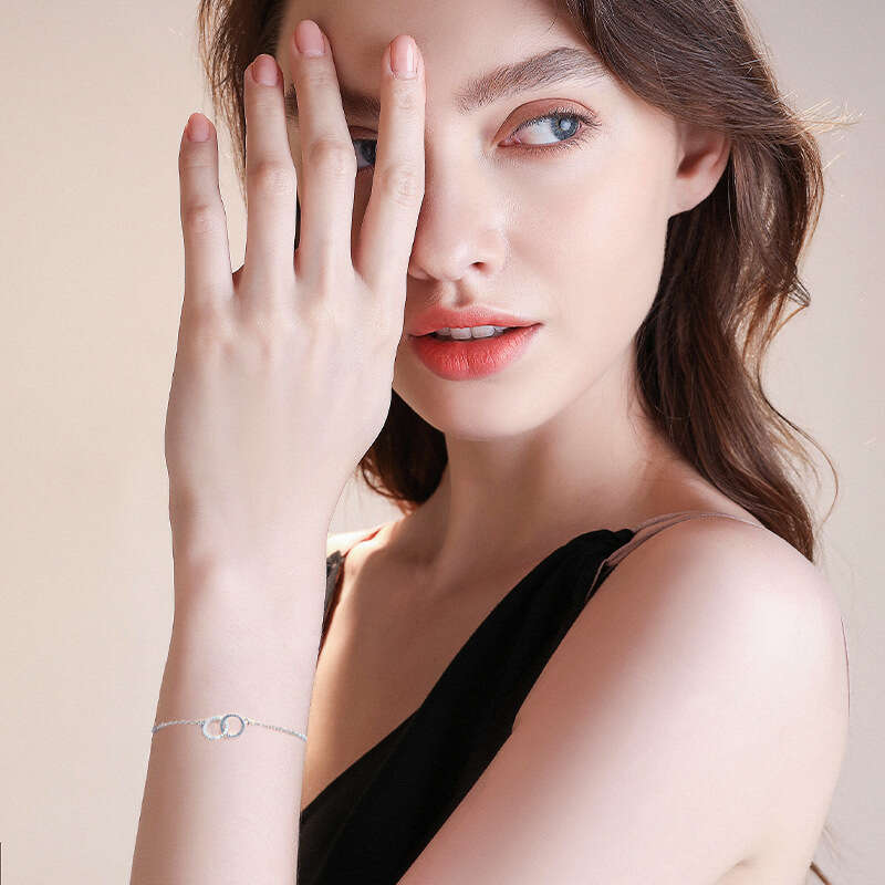 New Niche High-End Mobius Double Ring S Sier D Color Moissanite Bracelet 016