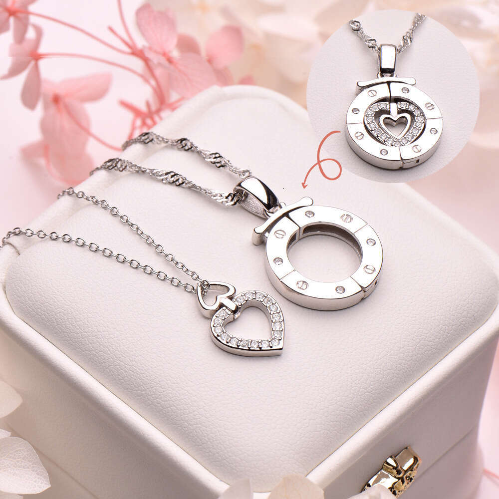 Stairway To Heaven Hot-Selling Necklace For Women, Light Niche High-End Feel Jewelry, Titanium Steel Collarbone Chain Accessory 362
