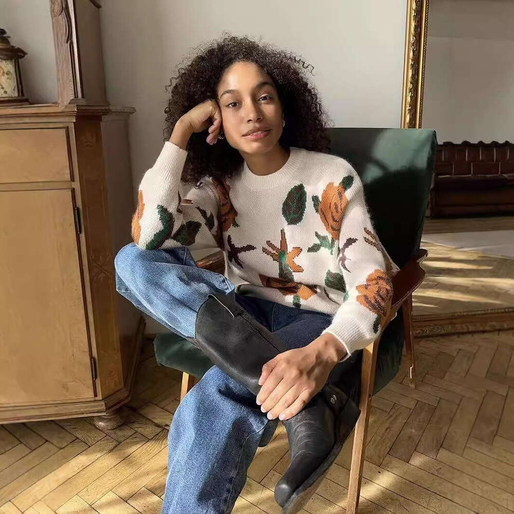 Autumn Winter New Style Round Neck Sweater Flower Knit Loose Soft Knitted Top Women's Clothing B5