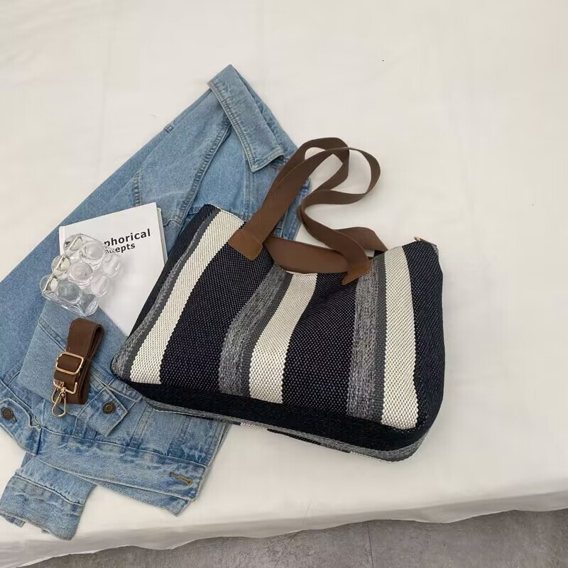 2025 Summer new women's shoulder crossbody bag new fashionable large capacity canvas texture handbag simple commuting new designer bag